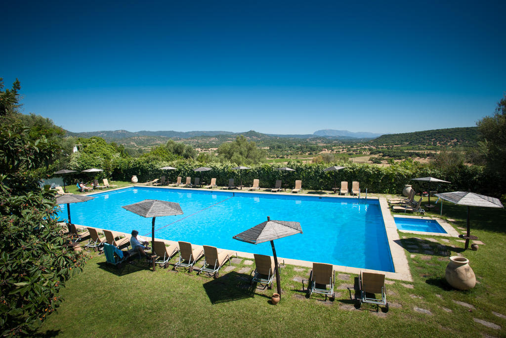 Hotel Su Gologone Oliena Esterno foto